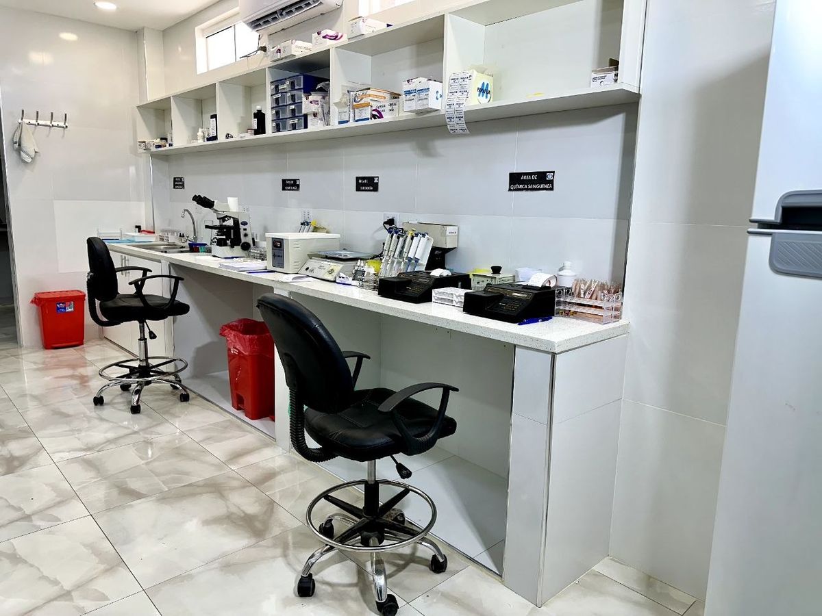 Área de química sanguínea del laboratorio