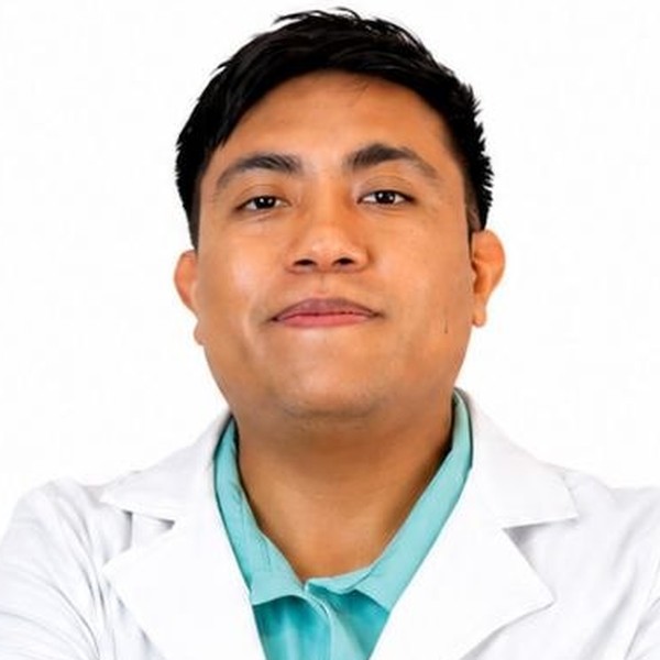 Dr. Alcides Peñaloza