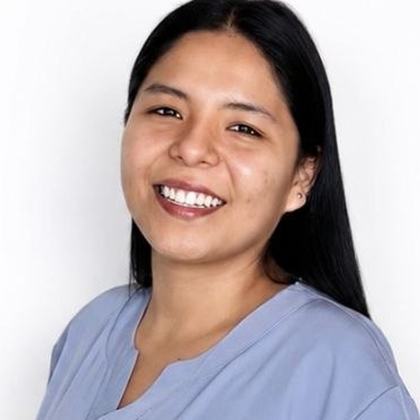 Dra. Carolina